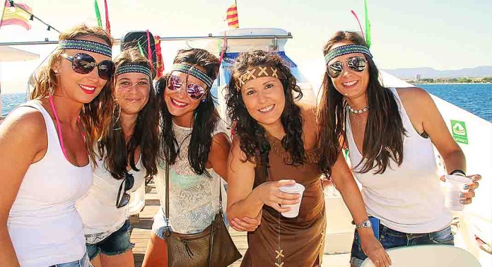 header_packfindesemana Despedidas en Barco Salou