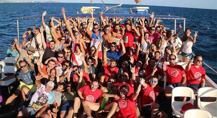 Despedidas en Barco Salou Despedidas en Barco Salou