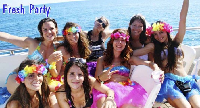 Despedidas en Barco Salou Despedidas en Barco Salou
