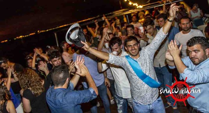 Despedidas en Barco Salou Despedidas en Barco Salou