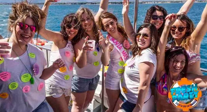 Despedidas en Barco Salou Despedidas en Barco Salou